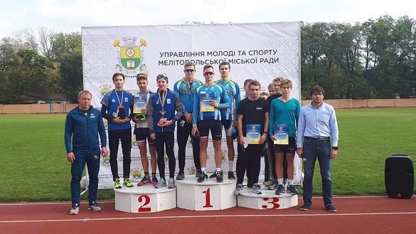 Черкаські спортсмени отримали нагороди на чемпіонаті України з триатлону (ФОТО)