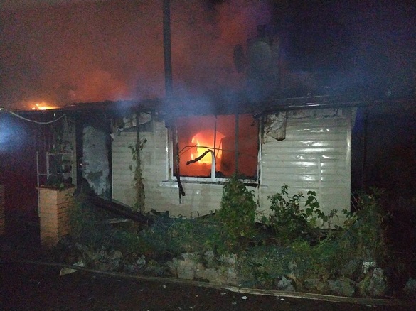 У Черкаській області вночі загорівся будинок (ФОТО)