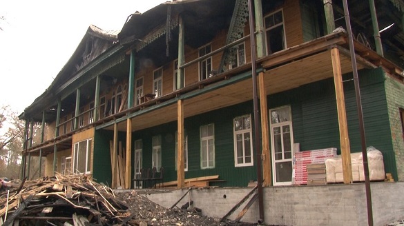 Згорілу історичну будівлю відновлять у Черкасах
