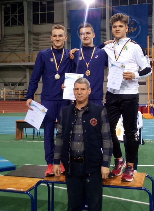 Черкаський спортсмен став чемпіоном України серед юнаків з бігу