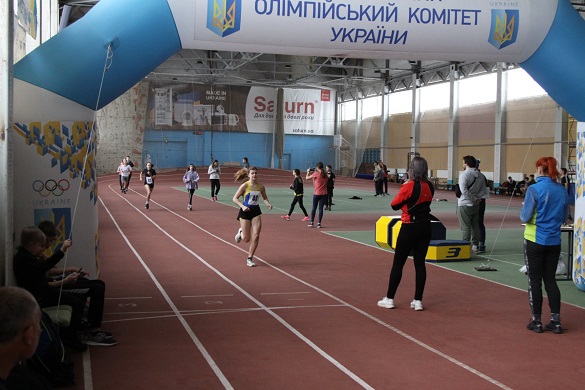 Понад сто спортсменів змагались на чемпіонаті з триатлону в Черкасах  (ФОТО)