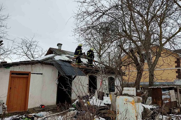 За добу на Черкащині рятувальники ліквідували дві пожежі