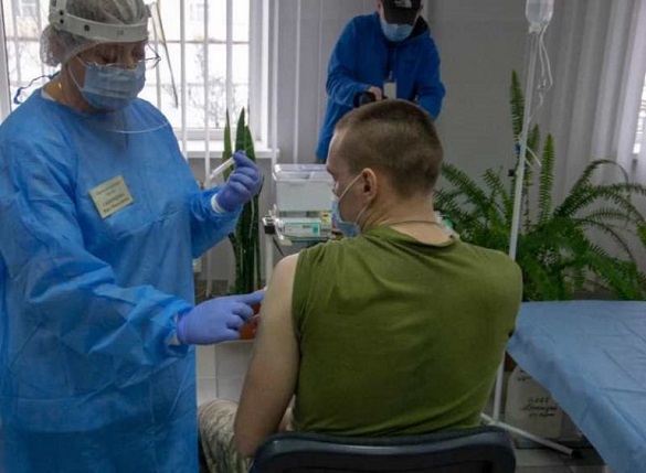Сьогодні майже 100 прикордонників щепилися від коронавірусу на Черкащині