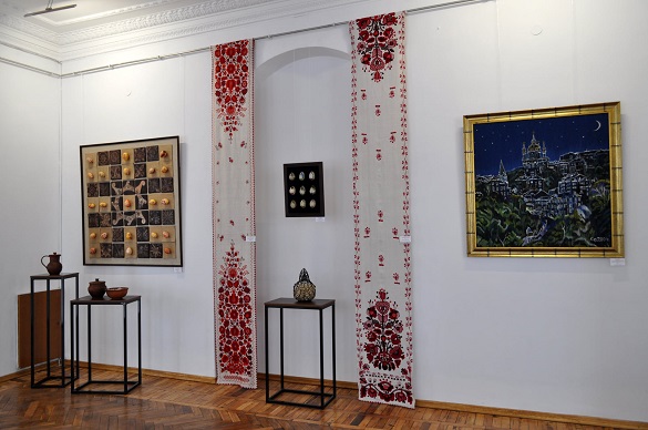 У черкаському музеї відкрили виставку до Великодня (ФОТО)