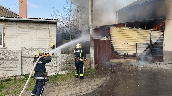 Пожежа надвірної споруди сталася в Черкаській області