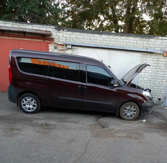 Невідомі в Черкасах викрали автомобіль (ФОТО)