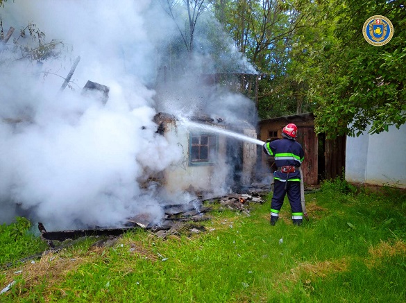 Через необережність у Черкаській області сталася пожежа (ФОТО)
