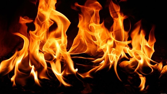 На Черкащині 18-річний хлопець упав у вогонь
