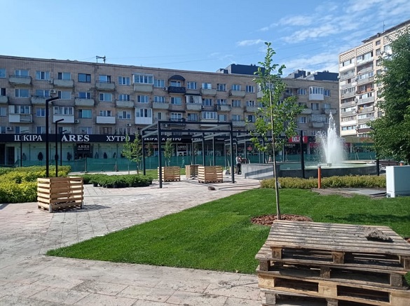 Сад магнолій та фонтан: незабаром у Черкасах відкриють оновлений сквер (ФОТО)