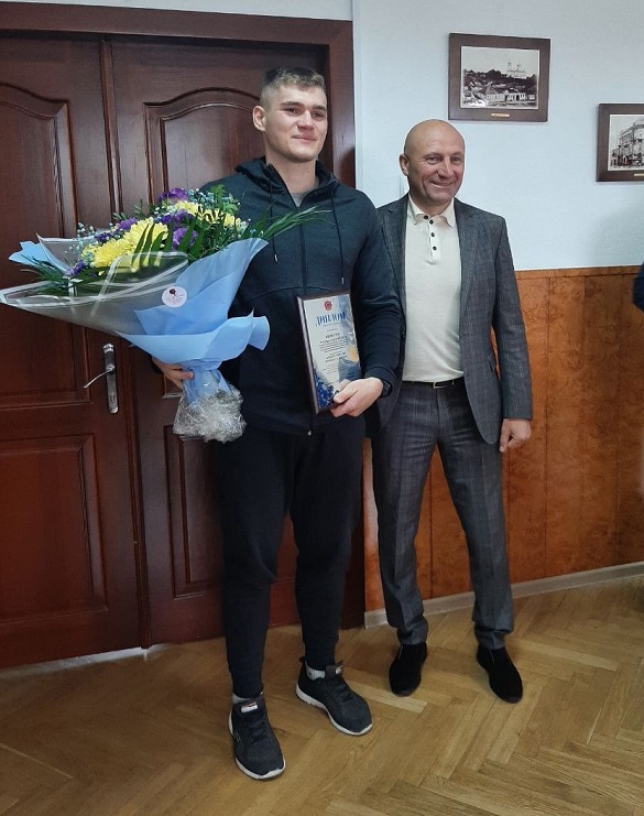 Інтерконтинентальний чемпіон світу з кікбоксингу став кращим спортсменом року в Черкасах