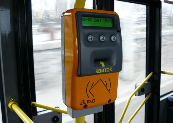 У тролейбусах Черкас встановлять валідатори для продажу та реєстрації електронного квитка
