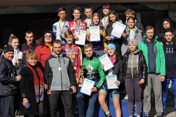 Черкаські велосипедисти здобули медалі на Кубку України (ФОТО)