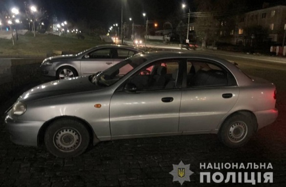 Ударив товариша викруткою та вкрав авто: на Черкащині затримали чоловіка