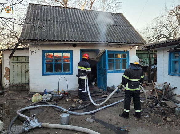 Через неправильне використання печі на Черкащині сталася пожежа