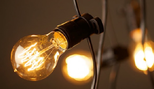 Відключення світла в Черкасах: хто буде без електрики сьогодні