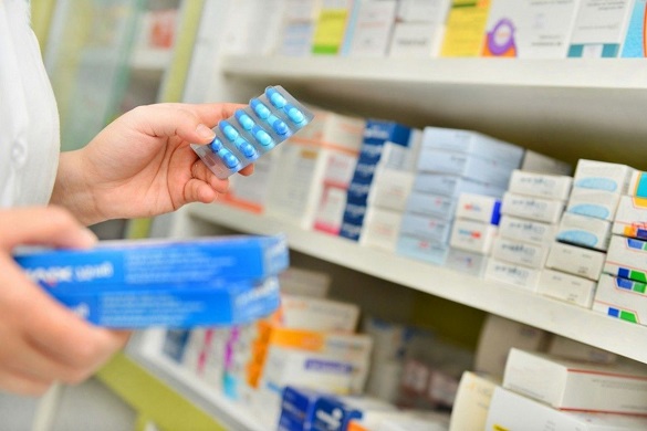 Як працюють в Черкаській області аптеки та чи є ліки