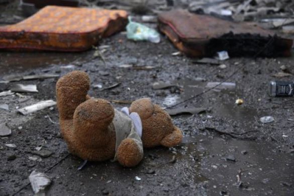 Через російську збройну агресію в Україні вже загинуло більше сотні дітей
