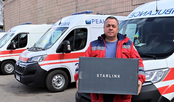 Черкаські медики отримали станцію Starlink