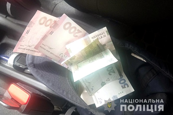На Черкащині п’яний чоловік хотів відкупитися від поліцейських