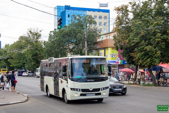 Через здорожчання цін на пальне: в Черкасах можуть збільшити вартість квитків у маршрутках