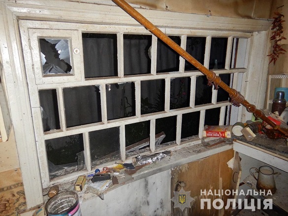 У Черкаській області чоловік підірвав у будинку гранату (ФОТО)