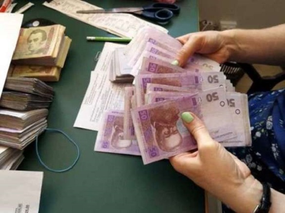 Бухгалтерку на Черкащині підозрюють у привласненні понад двох мільйонів гривень