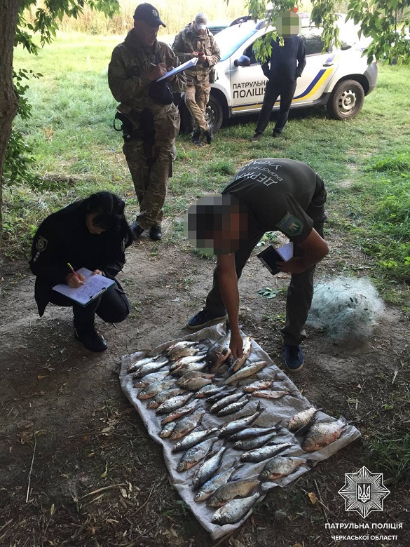 Збитки на майже 250 тисяч гривень: на Черкащині чоловік незаконно ловив рибу
