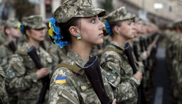 В Україні відтермінували військовий облік для жінок