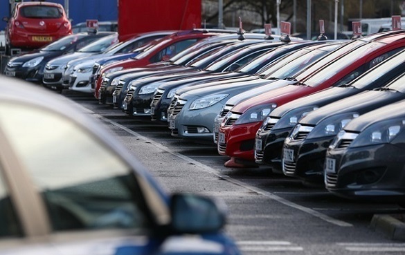 Неправильно припарковані авто в Черкасах пропонують вилучати на потреби ЗСУ