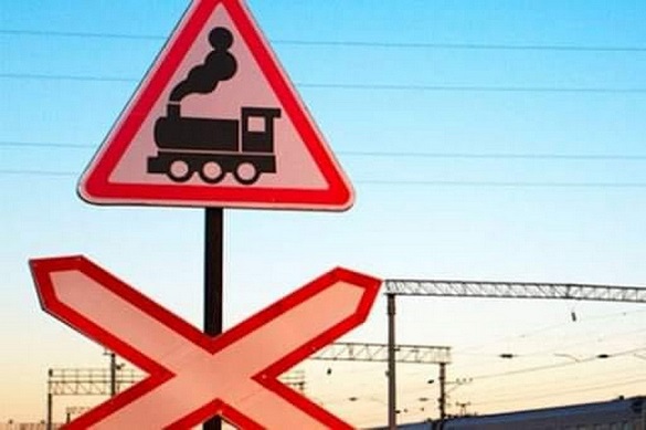 Залізничний переїзд у Кам'янці тимчасово закриють для автомобілістів