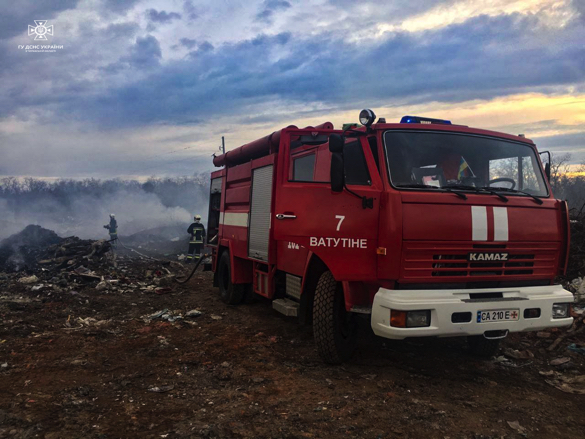На вихідних рятувальники Черкащини ліквідували 16 пожеж