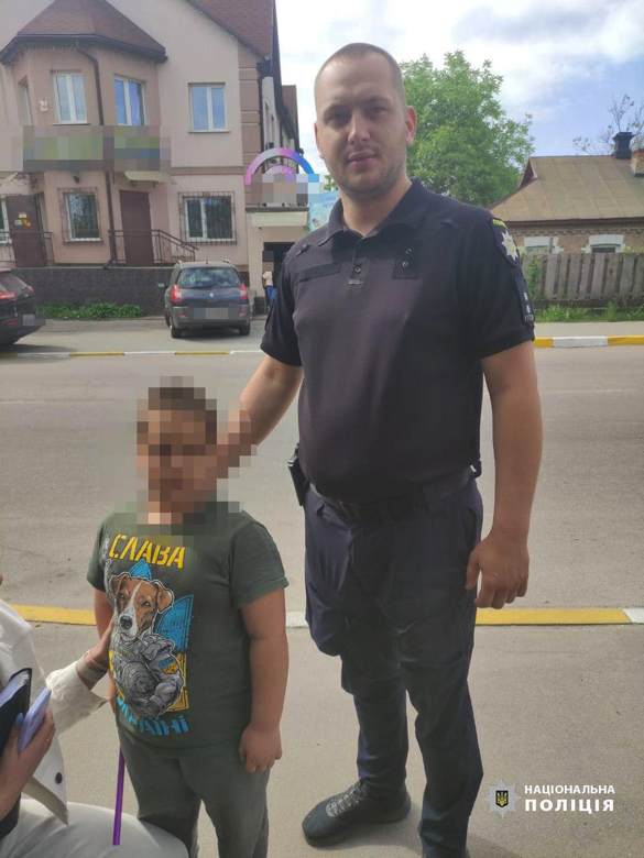 Поліцейські Звенигородщини знайшли хлопчика, якого розшукували 8 місяців