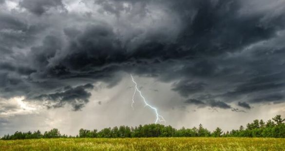 Жовтий рівень небезпеки: у Черкаській області прогнозують зміну погоди