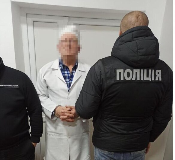 На Звенигородщині затримали лікаря-нарколога, який збував метадон