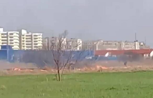 У Черкасах сталася пожежа поблизу будівельного гіпермаркету